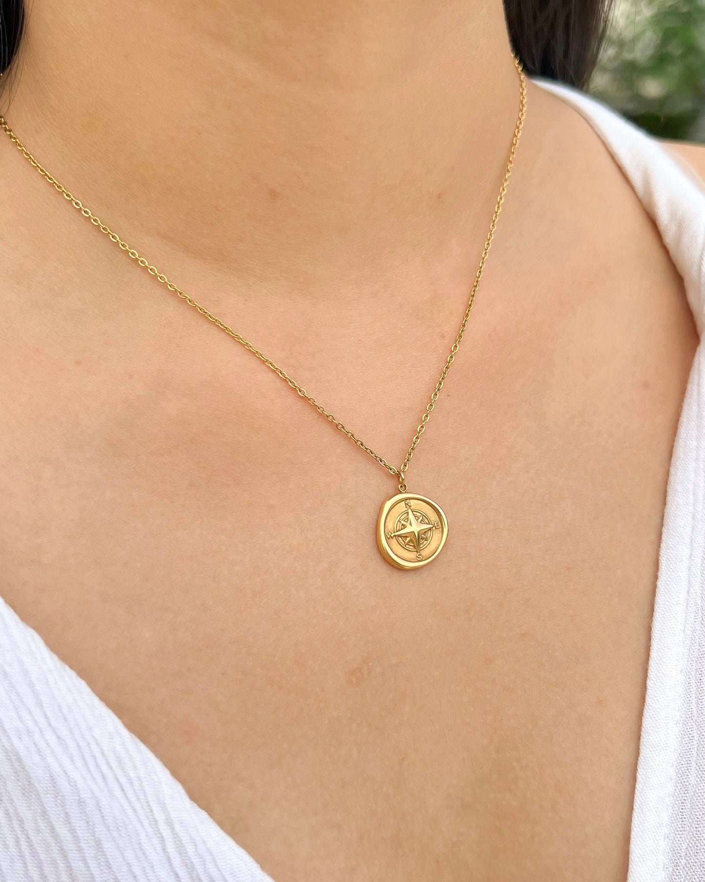 Disha - Compass Necklace