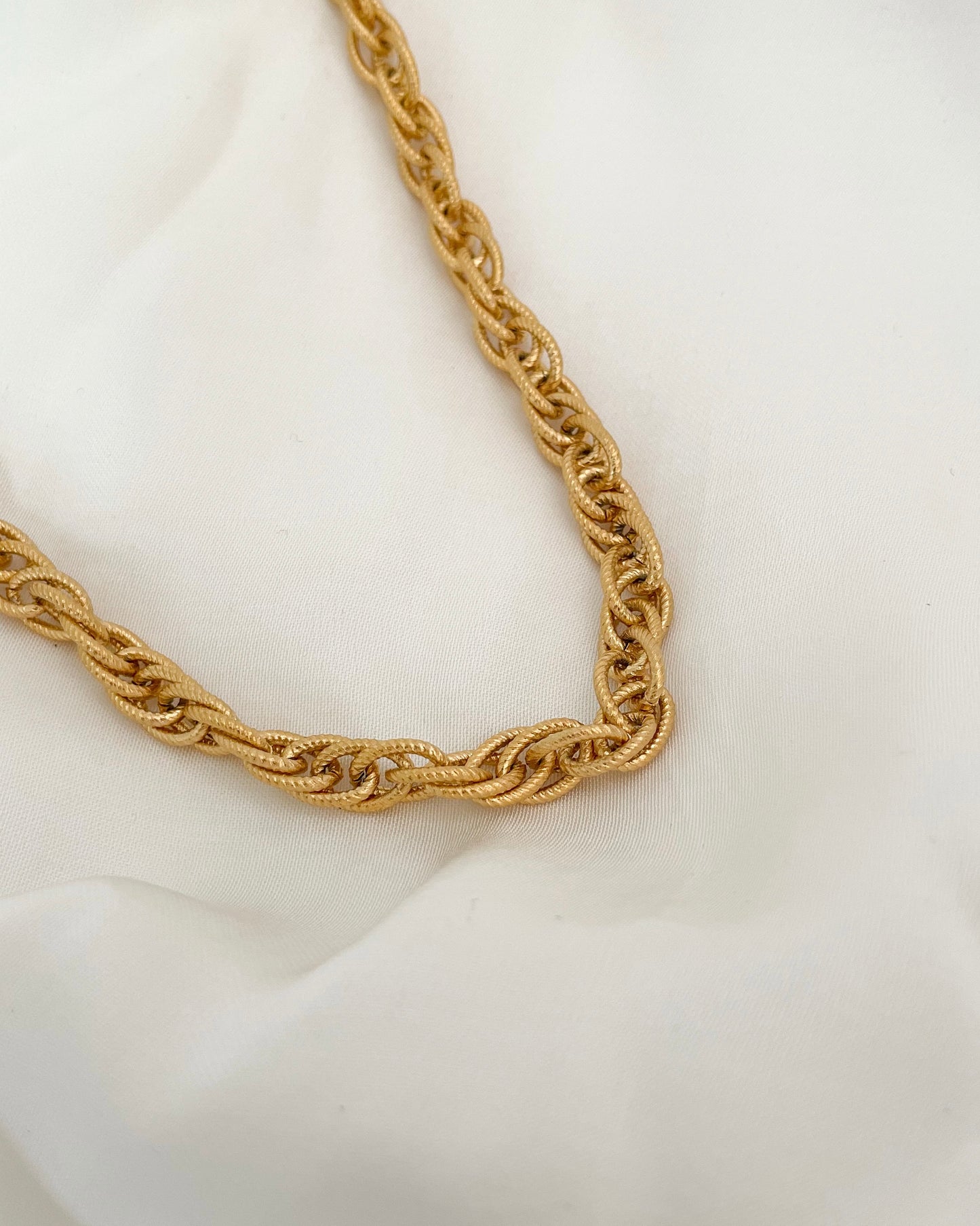 Kaia Necklace