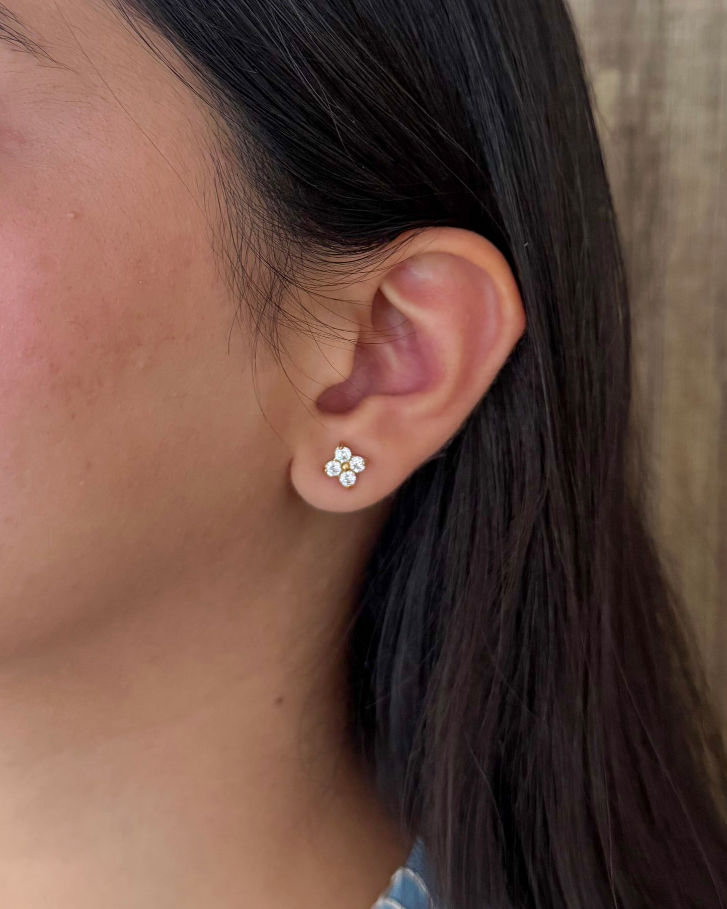 Zircon Flower Stud Earrings