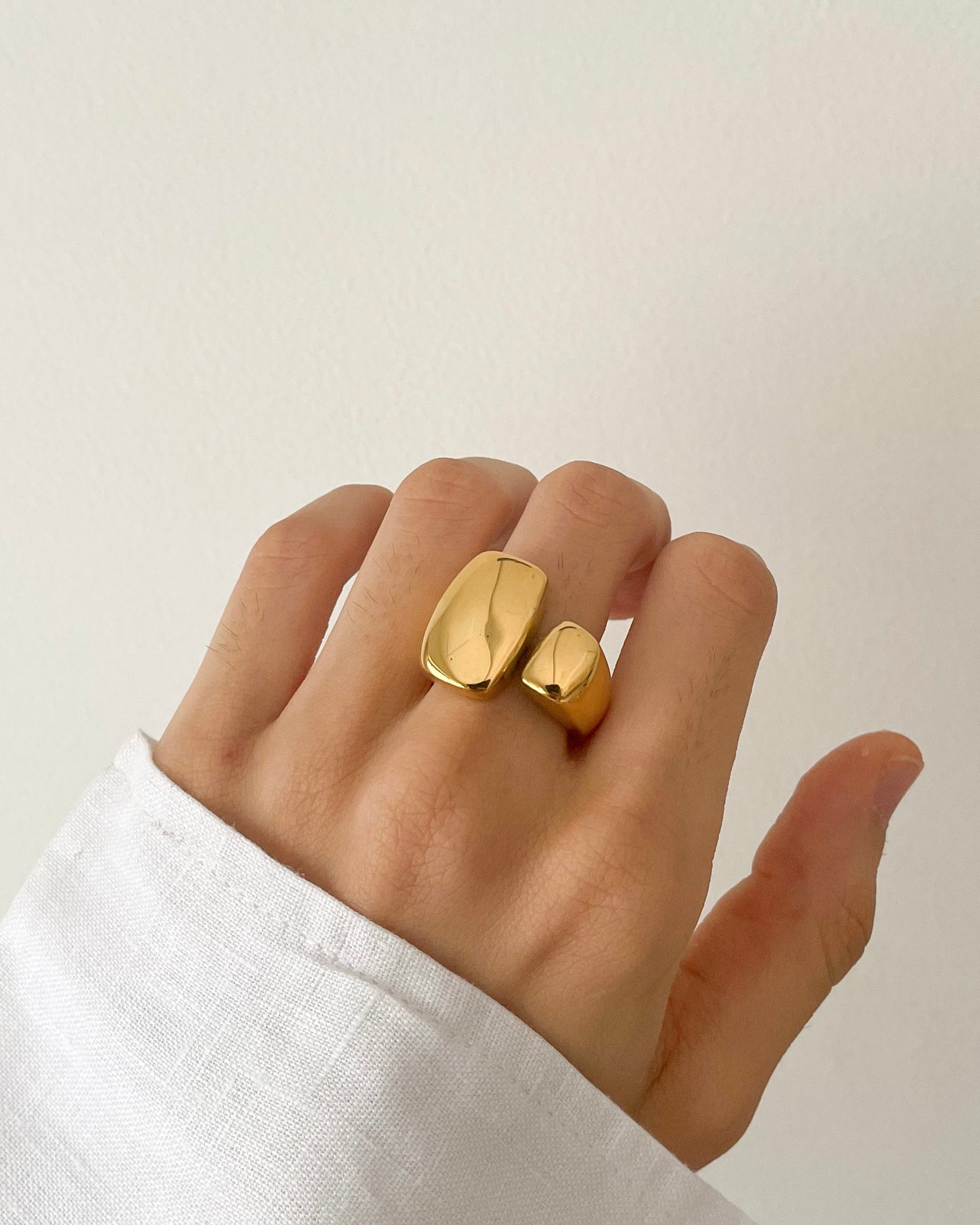 Duet Ring