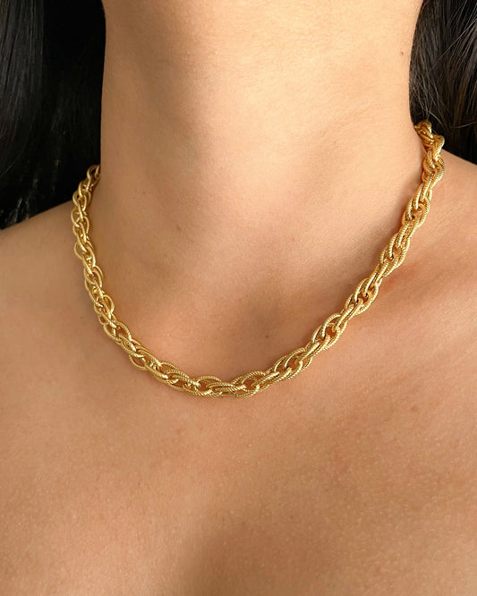 Kaia Necklace