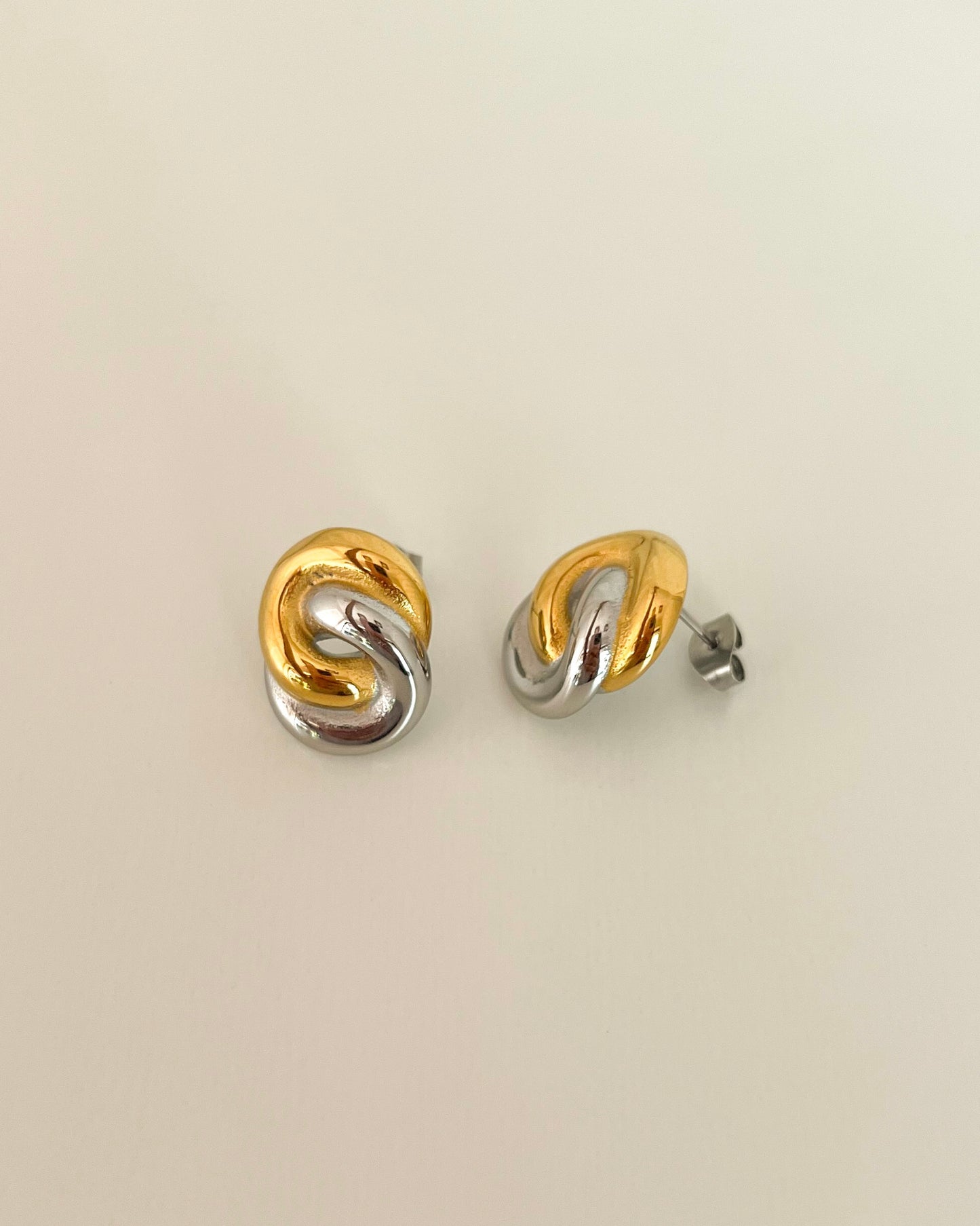 Vero Two Toned Earrings
