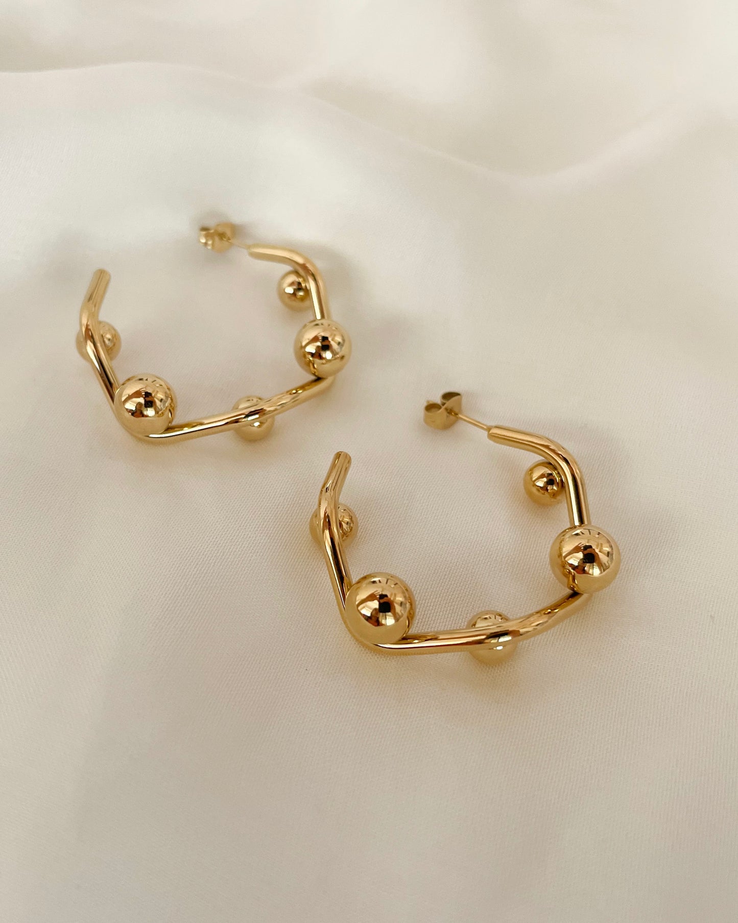 Wavy Earring
