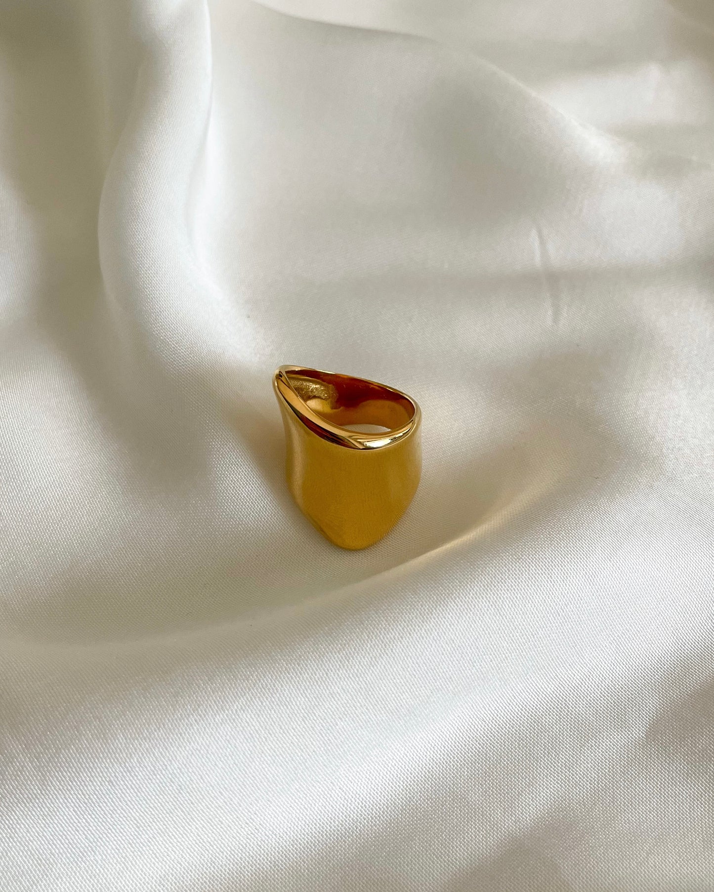 Erika Ring