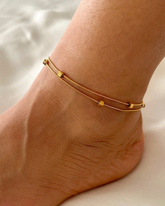 Clara Anklet