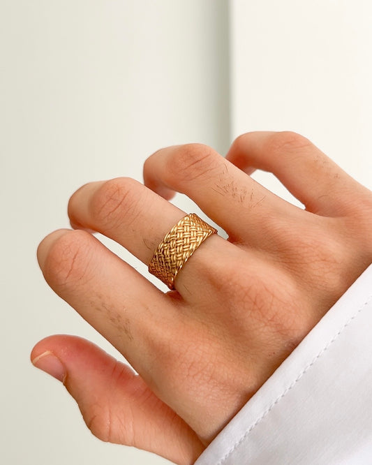 Mila Ring