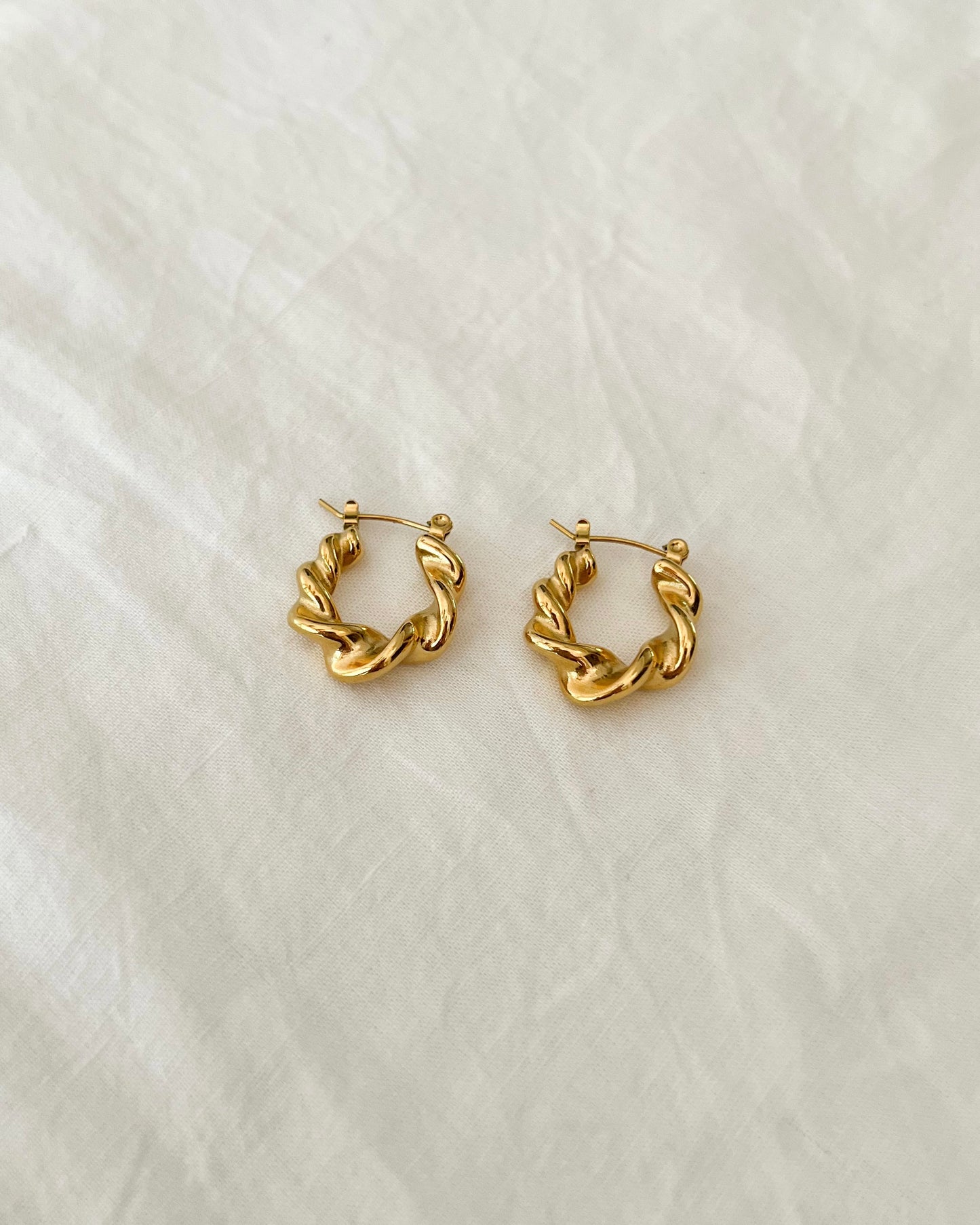 Sanya Earrings