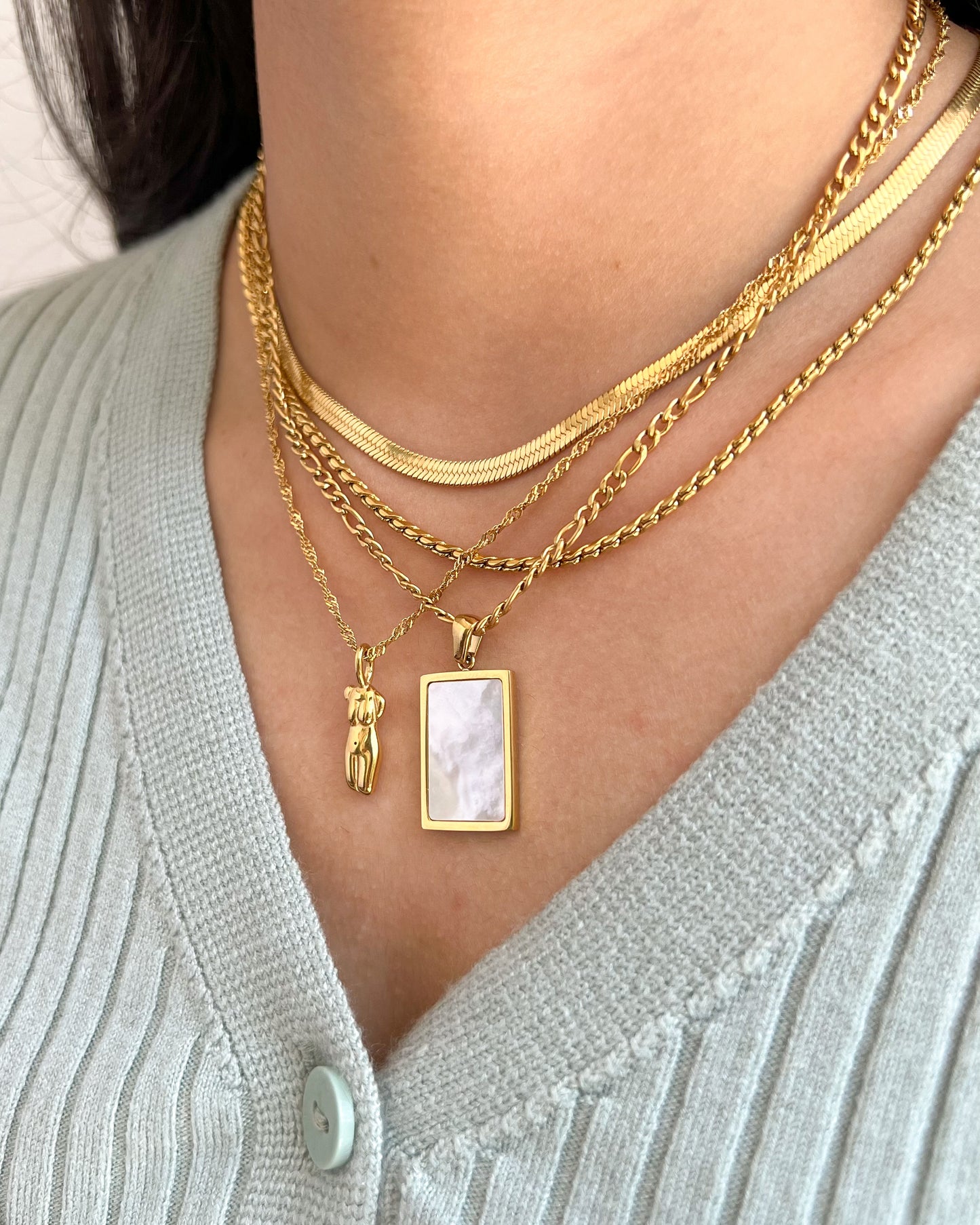 Mother of Pearl Shell Necklace