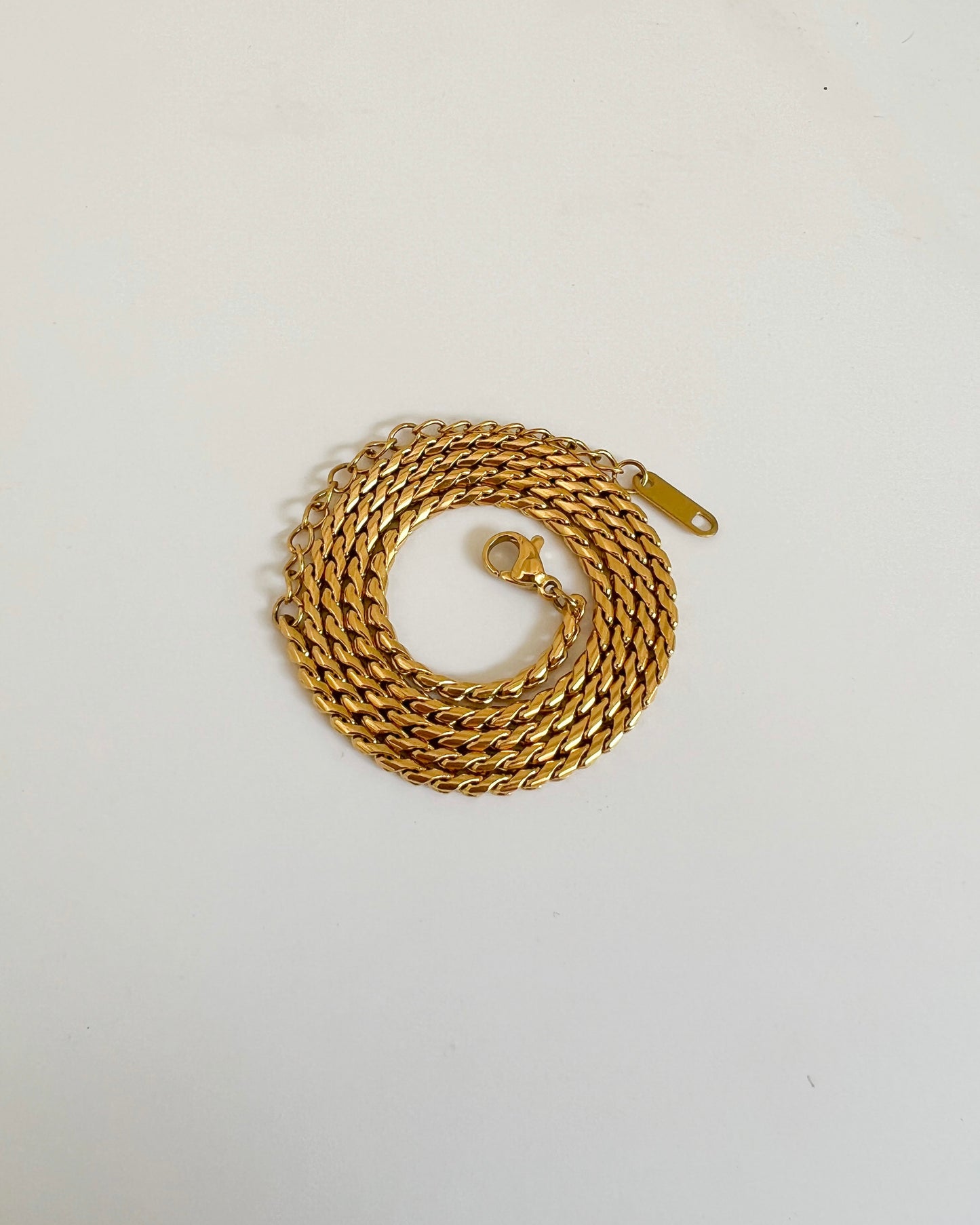 Kyle Necklace (Thin Rope Chain)