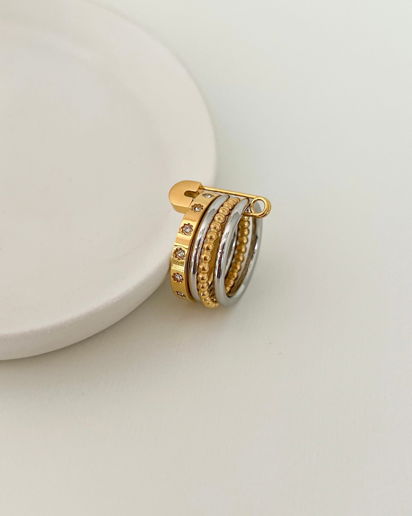 Linked Two Toned Ring