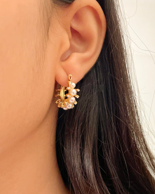Noor - Pearl Earrings