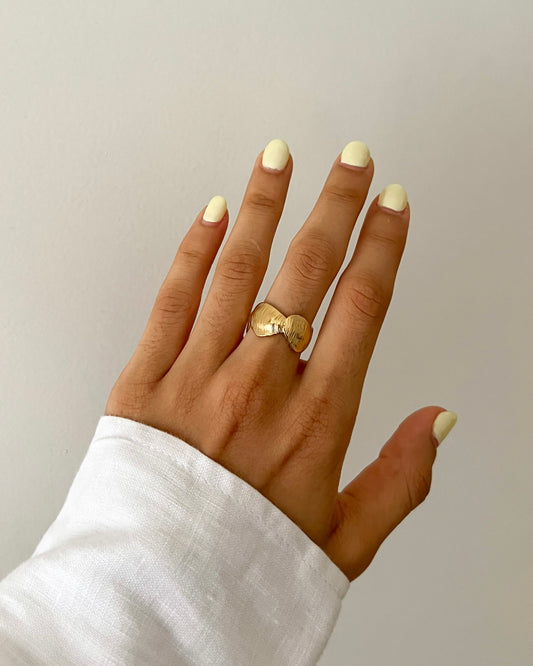 Laurel Ring