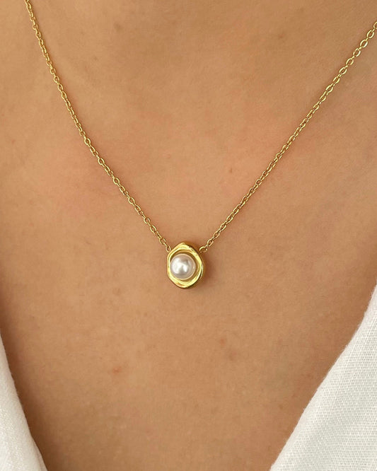 Pearl Necklace
