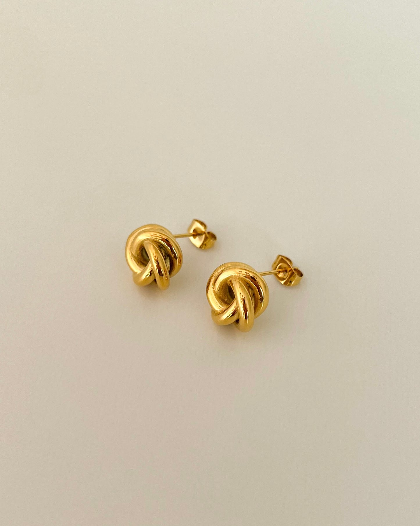 Fiora Stud Earrings