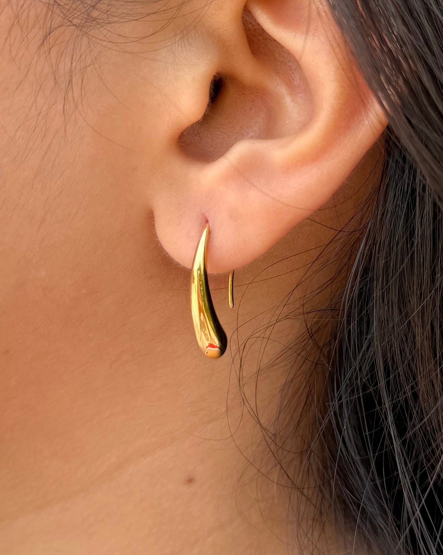 Aura Drop Earrings