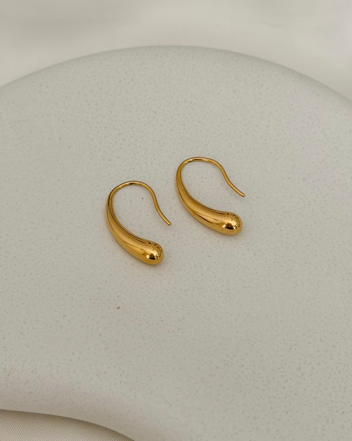 Aura Drop Earrings